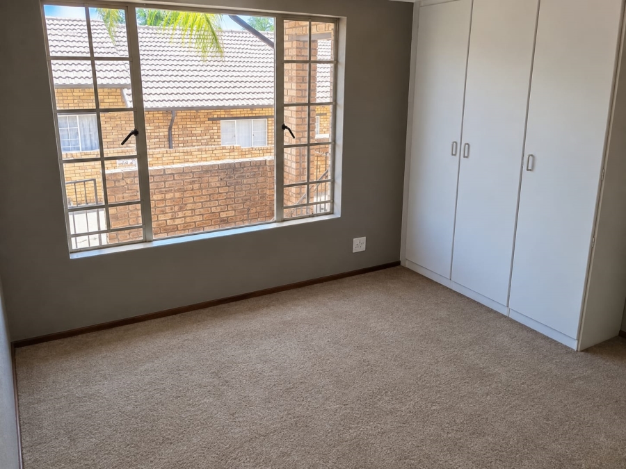 3 Bedroom Property for Sale in Safari Gardens North West